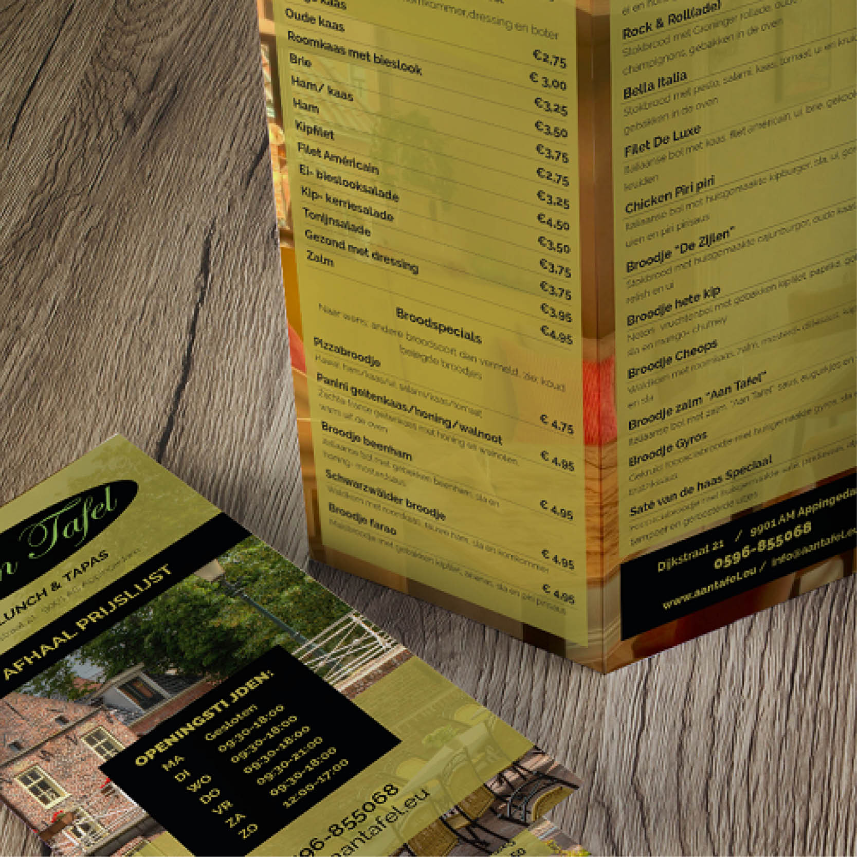 mockup-aan-tafel